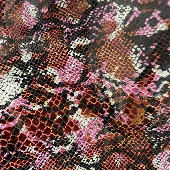 Sassy Vintage Snake Skin Pant - Picture 6 of 6